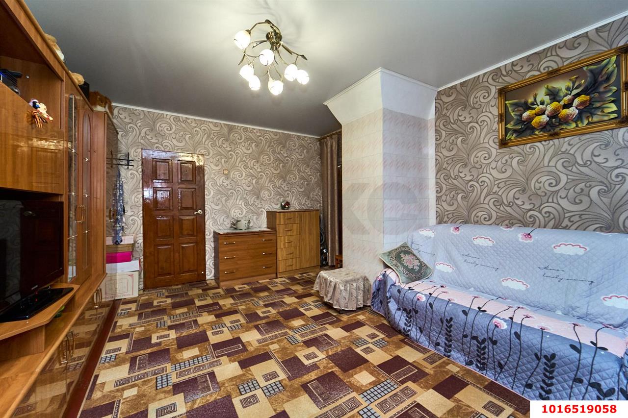 Фото №2: 3-комнатная квартира 55&nbsp;м², 2/2&nbsp;эт. - Краснодар, Прикубанский внутригородской округ, мкр. Горхутор, ул. имени М.Е. Соколова, 88А