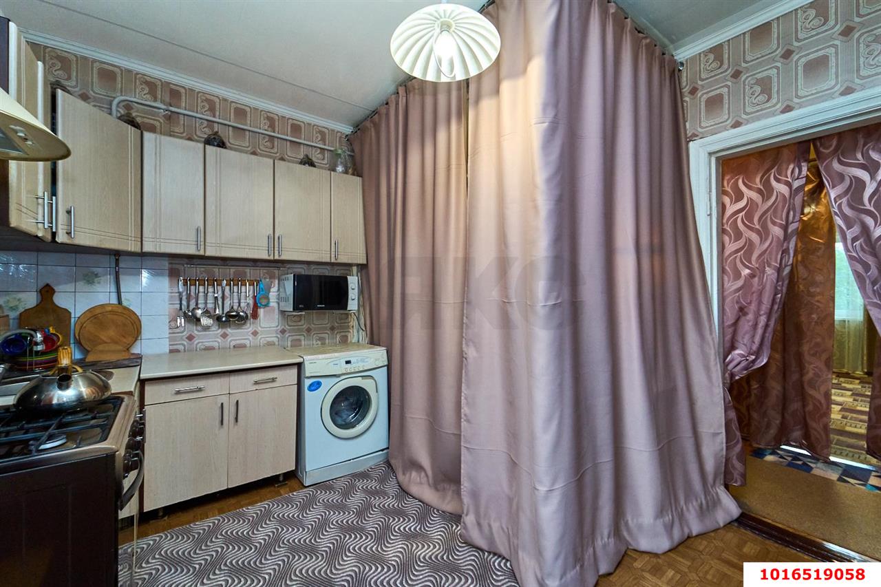 Фото №15: 3-комнатная квартира 55&nbsp;м², 2/2&nbsp;эт. - Краснодар, Прикубанский внутригородской округ, мкр. Горхутор, ул. имени М.Е. Соколова, 88А