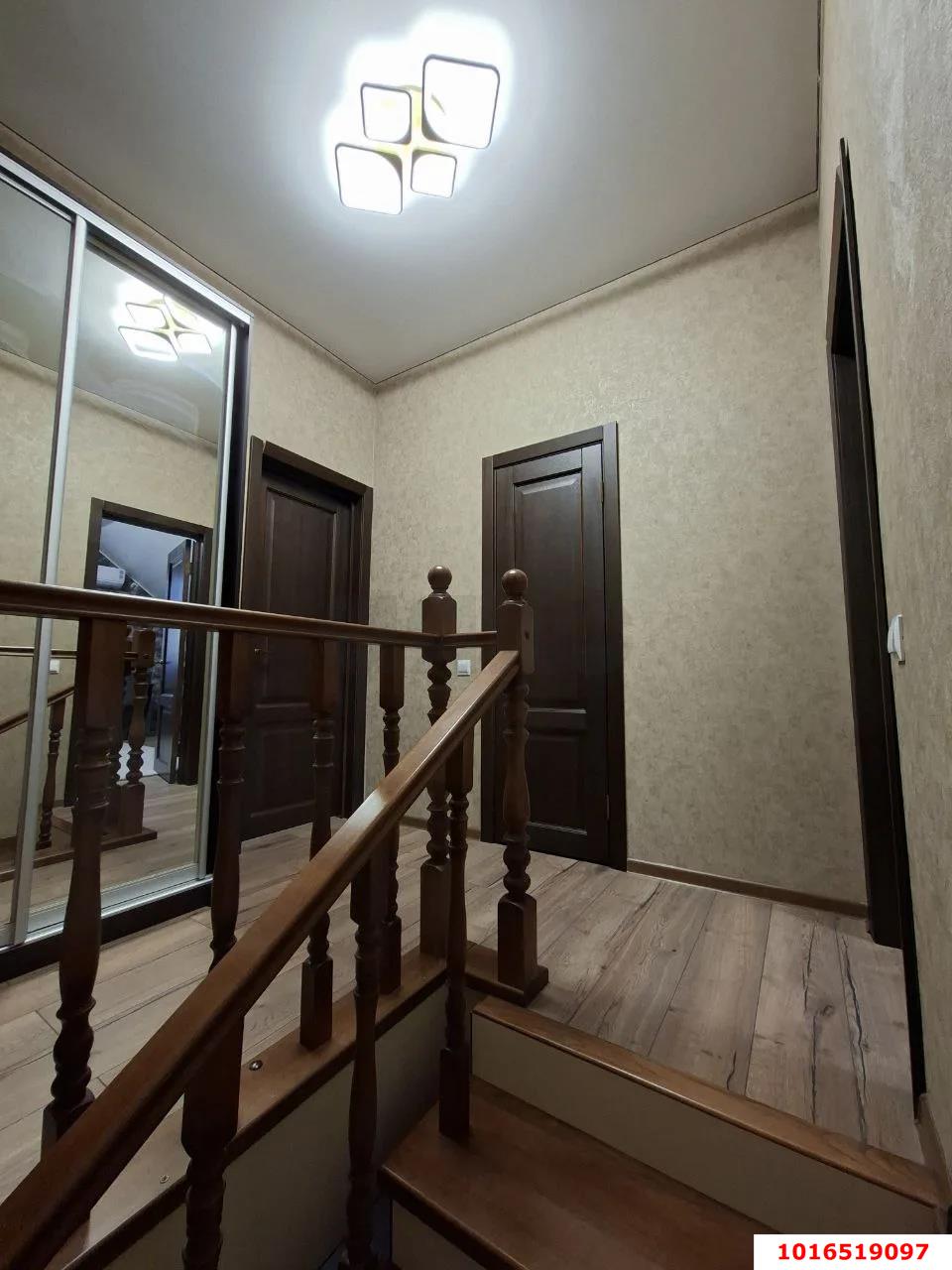 Фото №7: Дом 136&nbsp;м² + 3.18&nbsp;сот., 2&nbsp;эт. - Краснодар, мкр. Прикубанский внутригородской округ, пр-д 1-й Командорский, 25