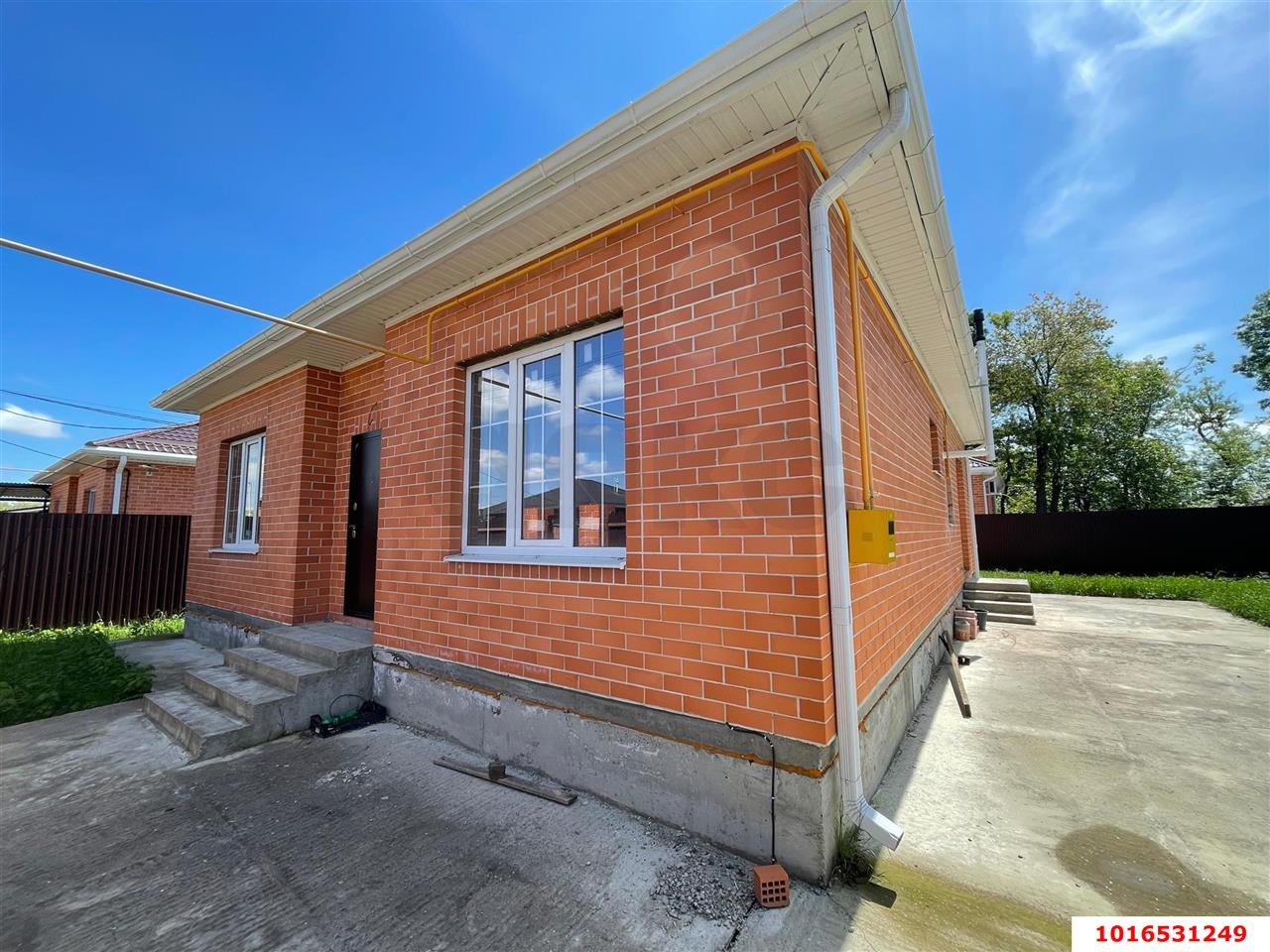 Фото №1: Дом 102&nbsp;м² + 5.08&nbsp;сот., 1&nbsp;эт. - Старокорсунская, Карасунский внутригородской округ, п. коттеджный  Зябликово, пер. Линейный