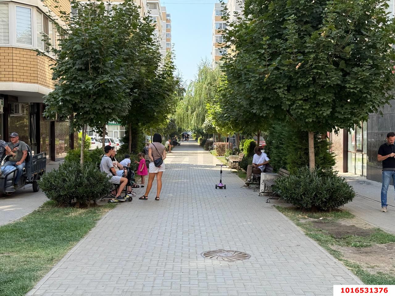 Фото №3: Торговое помещение 41&nbsp;м², 1/12&nbsp;эт. - Краснодар, Прикубанский внутригородской округ, Славянский, мкр. Светлоград, ул. Красных Партизан, 1/4к10