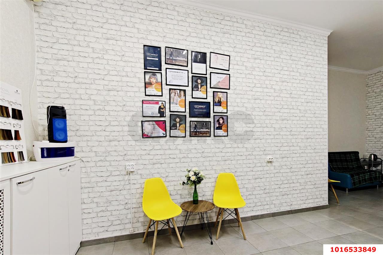 Фото №4: Торговое помещение 62&nbsp;м², 16&nbsp;эт. - Берёзовый, Прикубанский внутригородской округ, Витаминкомбинат, мкр. жилой комплекс Берёзовый Парк, ул. Декоративная, 1/5к2