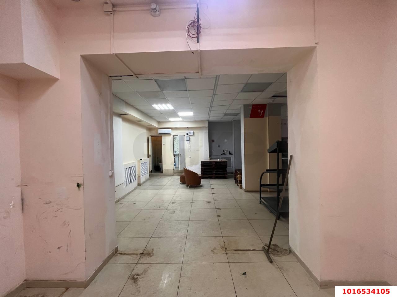 Фото №5: Торговое помещение 162&nbsp;м², 1/2&nbsp;эт. - Краснодар, мкр. Центральный внутригородской округ, ул. имени П.М. Гаврилова, 113