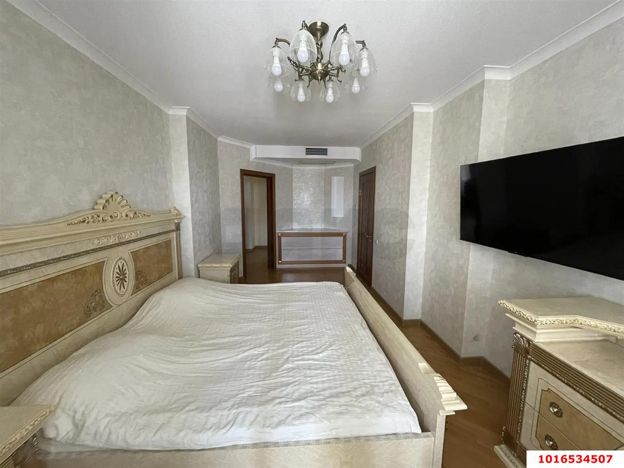 Фото №8: 5+-комнатная квартира 200&nbsp;м², 10/14&nbsp;эт. - Краснодар, Прикубанский внутригородской округ, Отделение № 1 совхоза Солнечный, мкр. Фестивальный, ул. Атарбекова, 5