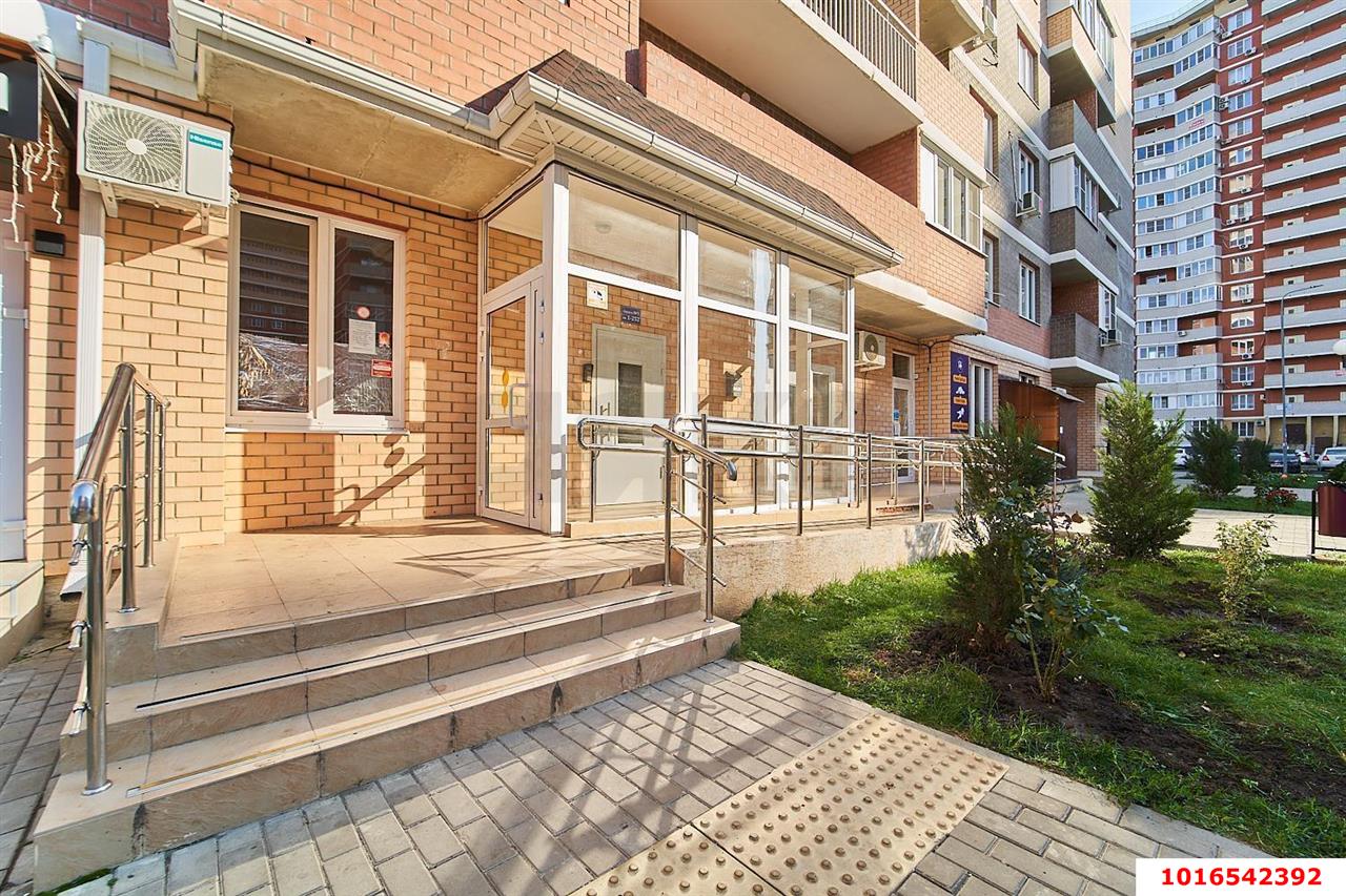 Фото №14: Студия 24&nbsp;м², 7/19&nbsp;эт. - Краснодар, Прикубанский внутригородской округ, Калинино, Завод Радиоизмерительных Приборов, мкр. ЖК Акварели-2, ул. Тепличная, 62/1к1