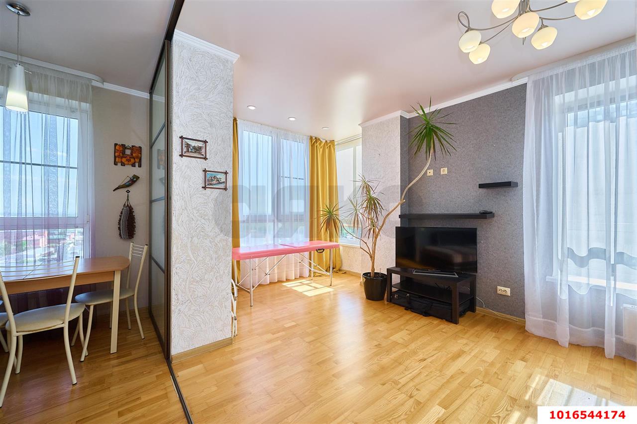 Фото №5: 2-комнатная квартира 50&nbsp;м², 15/16&nbsp;эт. - Краснодар, Карасунский внутригородской округ, жилой комплекс Империал, ж/м Пашковский, ул. Леонида Лаврова, 8к5
