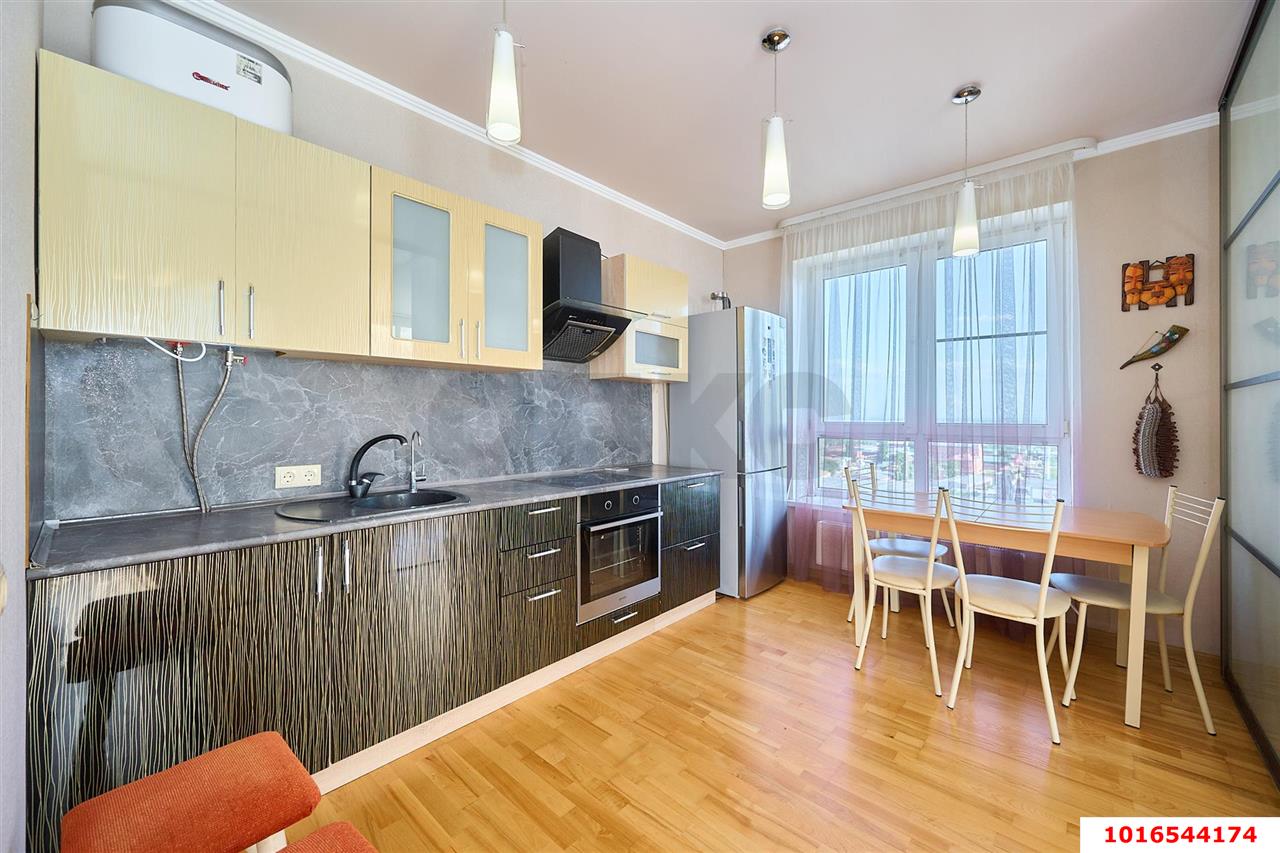 Фото №6: 2-комнатная квартира 50&nbsp;м², 15/16&nbsp;эт. - Краснодар, Карасунский внутригородской округ, жилой комплекс Империал, ж/м Пашковский, ул. Леонида Лаврова, 8к5