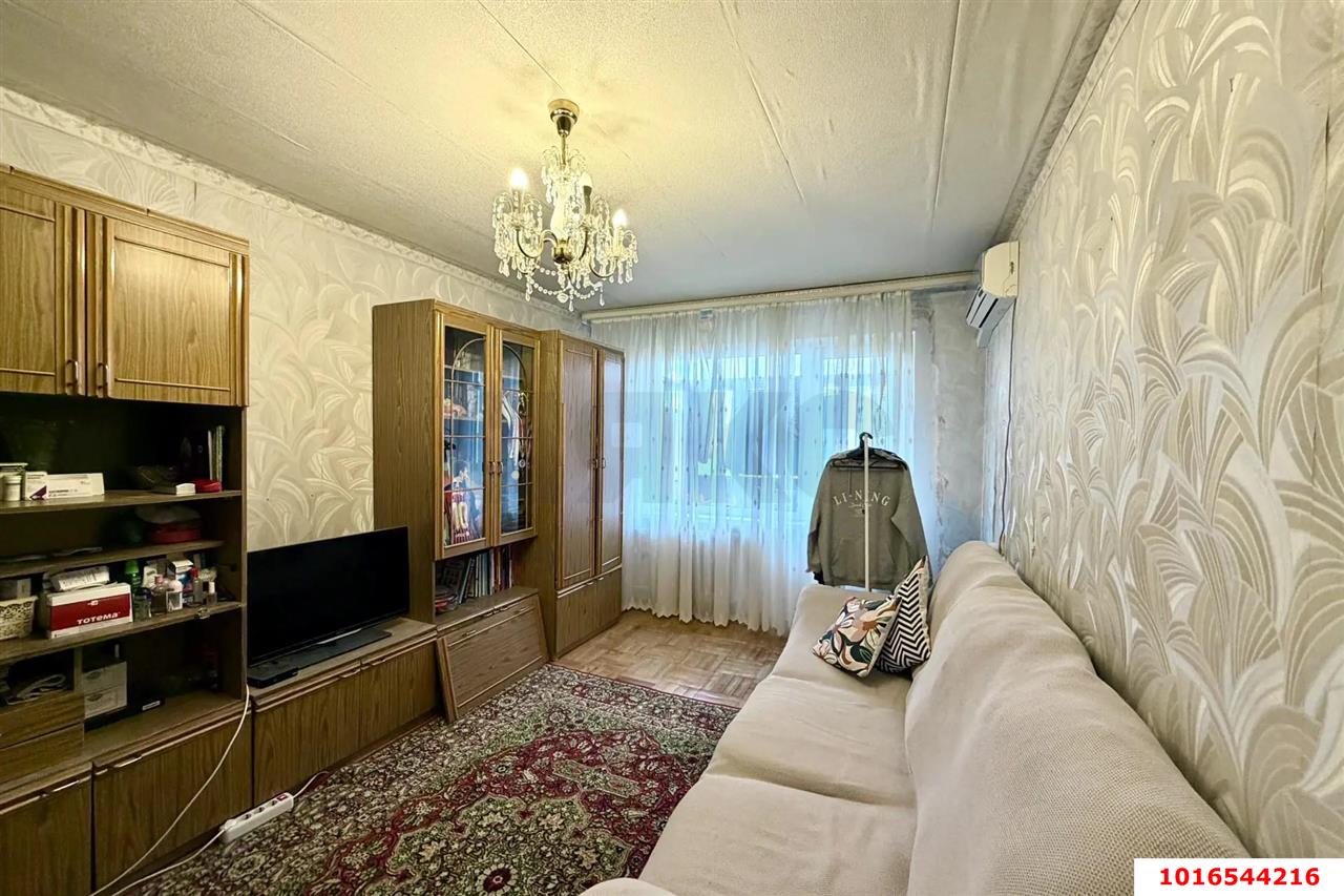 Фото №3: 2-комнатная квартира 44&nbsp;м², 5/5&nbsp;эт. - Краснодар, Прикубанский внутригородской округ, мкр. Фестивальный, ул. Воровского, 223/1