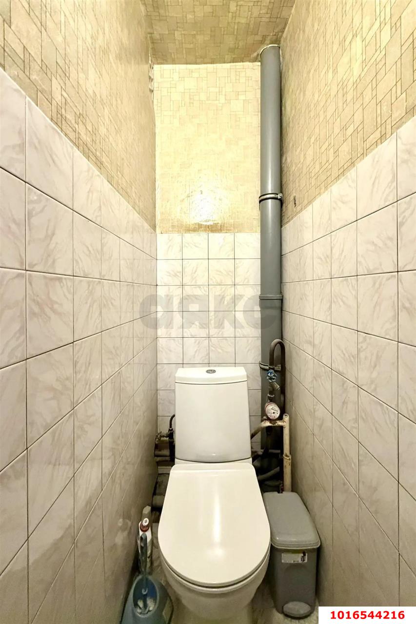 Фото №7: 2-комнатная квартира 44&nbsp;м², 5/5&nbsp;эт. - Краснодар, Прикубанский внутригородской округ, мкр. Фестивальный, ул. Воровского, 223/1