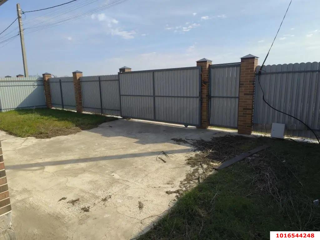 Фото №4: Дом 134&nbsp;м² + 3&nbsp;сот., 2&nbsp;эт. - Российский, мкр. Прикубанский внутригородской округ, ул. имени В.М. Комарова, 93/1