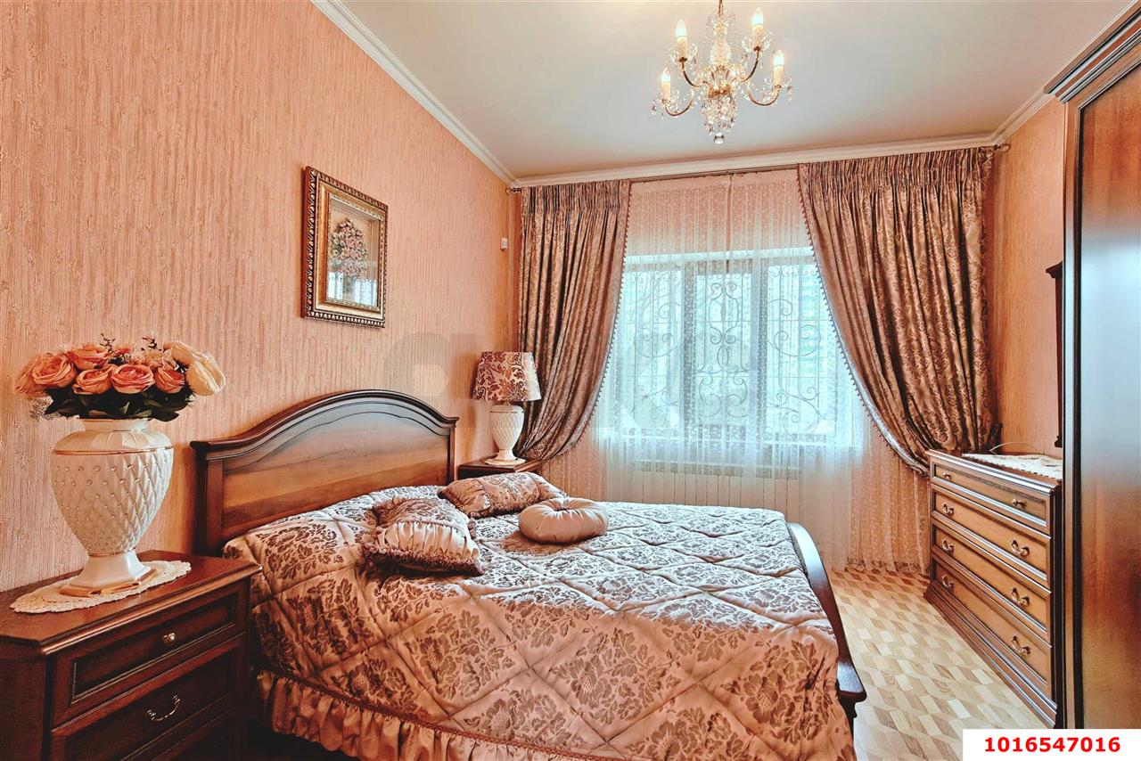 Фото №10: Дом 420&nbsp;м² + 8&nbsp;сот., 2&nbsp;эт. - Краснодар, Карасунский внутригородской округ, ж/м Пашковский, ул. Карасунская, 288
