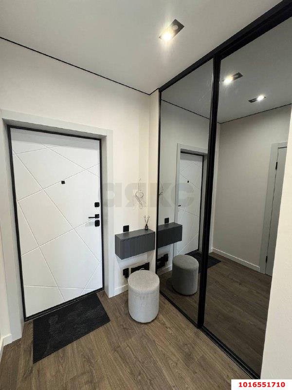 Фото №7: 1-комнатная квартира 44&nbsp;м², 20/24&nbsp;эт. - Краснодар, Центральный внутригородской округ, мкр. Черёмушки, ул. Обрывная, 132/1к8