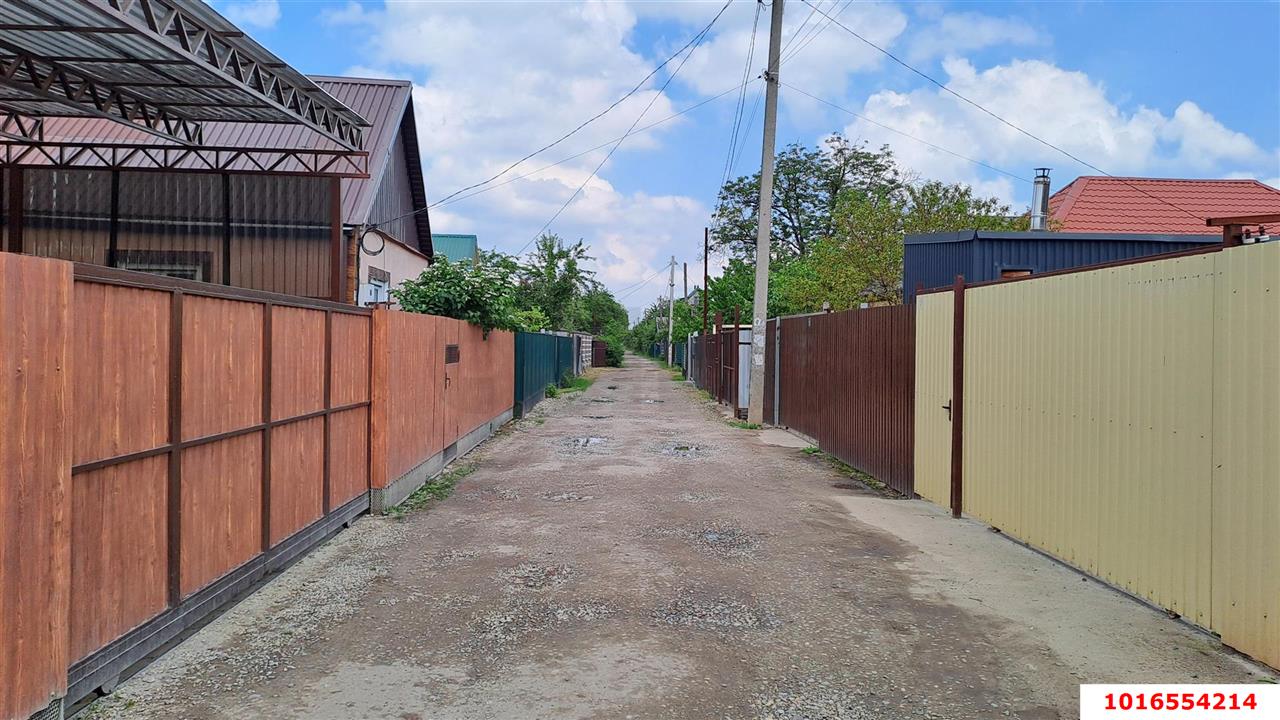 Фото №1: Дом 89&nbsp;м² + 6&nbsp;сот., 3&nbsp;эт. - Авангард, мкр. Прикубанский внутригородской округ, ул. Мичурина, 114