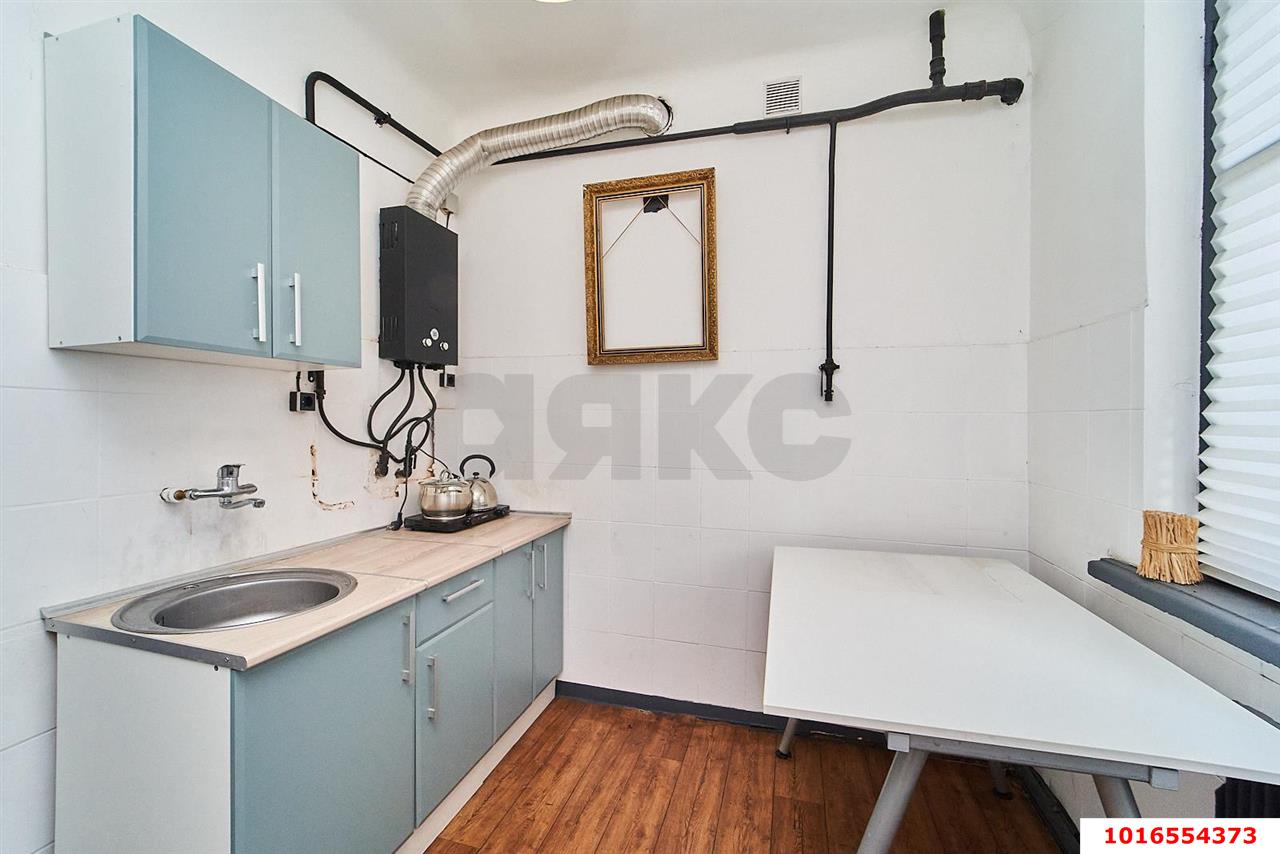 Фото №7: 2-комнатная квартира 46&nbsp;м², 1/2&nbsp;эт. - Краснодар, Прикубанский внутригородской округ, мкр. Фестивальный, ул. имени Тургенева, 115
