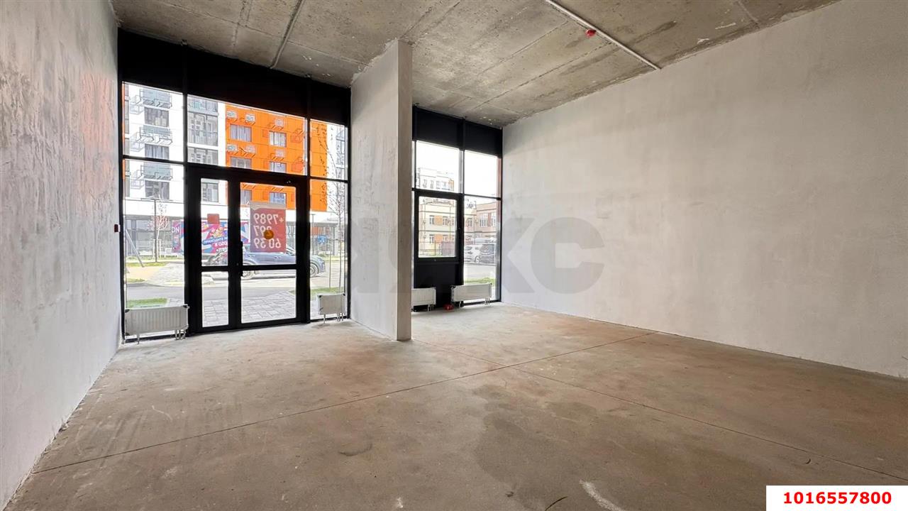 Фото №6: Торговое помещение 48&nbsp;м², 1/9&nbsp;эт. - Краснодар, Прикубанский внутригородской округ, мкр. жилой комплекс Друзья, ул. имени Генерала Брусилова, 28к4