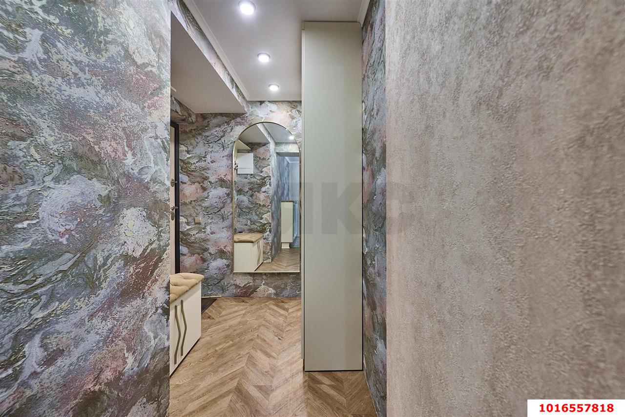 Фото №5: 2-комнатная квартира 58&nbsp;м², 2/11&nbsp;эт. - Краснодар, Западный внутригородской округ, мкр. Центральный, ул. Октябрьская, 44