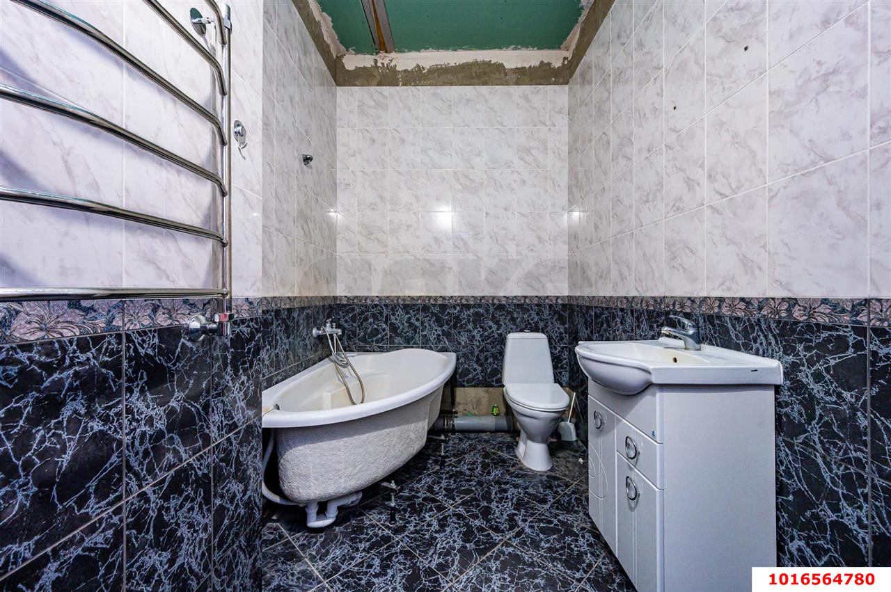 Фото №7: Дом 112&nbsp;м² + 1&nbsp;сот., 2&nbsp;эт. - Краснодар, Прикубанский внутригородской округ, мкр. Парковый, пр-д 5-й Архангельский, 15