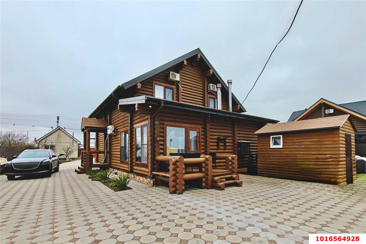 Фото №2: Дом 250&nbsp;м² + 11&nbsp;сот., 2&nbsp;эт. - Ачуево, ул. Набережная, 42