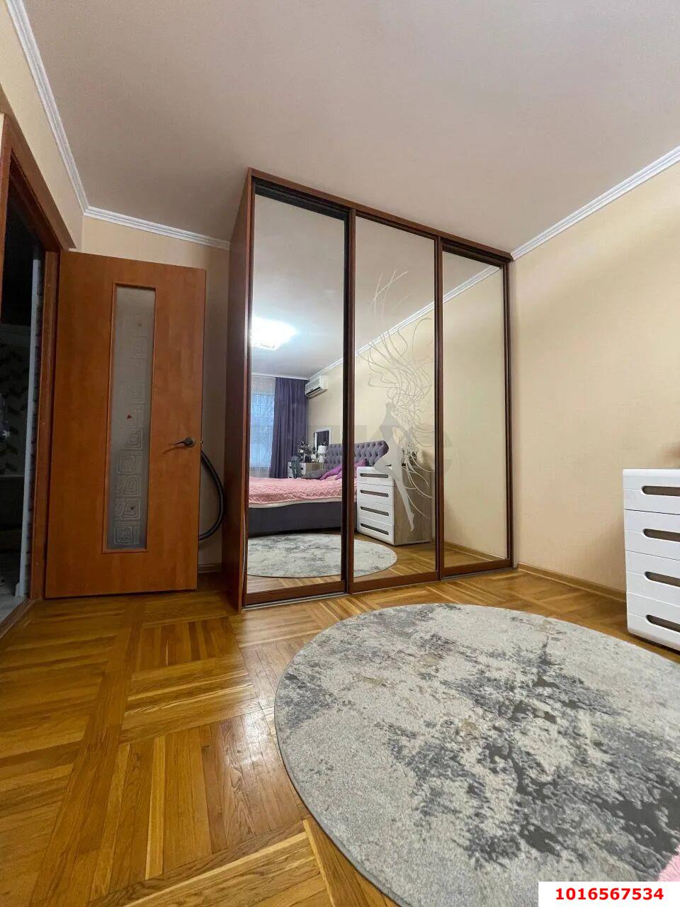 Фото №8: 3-комнатная квартира 64&nbsp;м², 3/5&nbsp;эт. - Краснодар, Прикубанский внутригородской округ, мкр. Фестивальный, ул. Яна Полуяна, 14