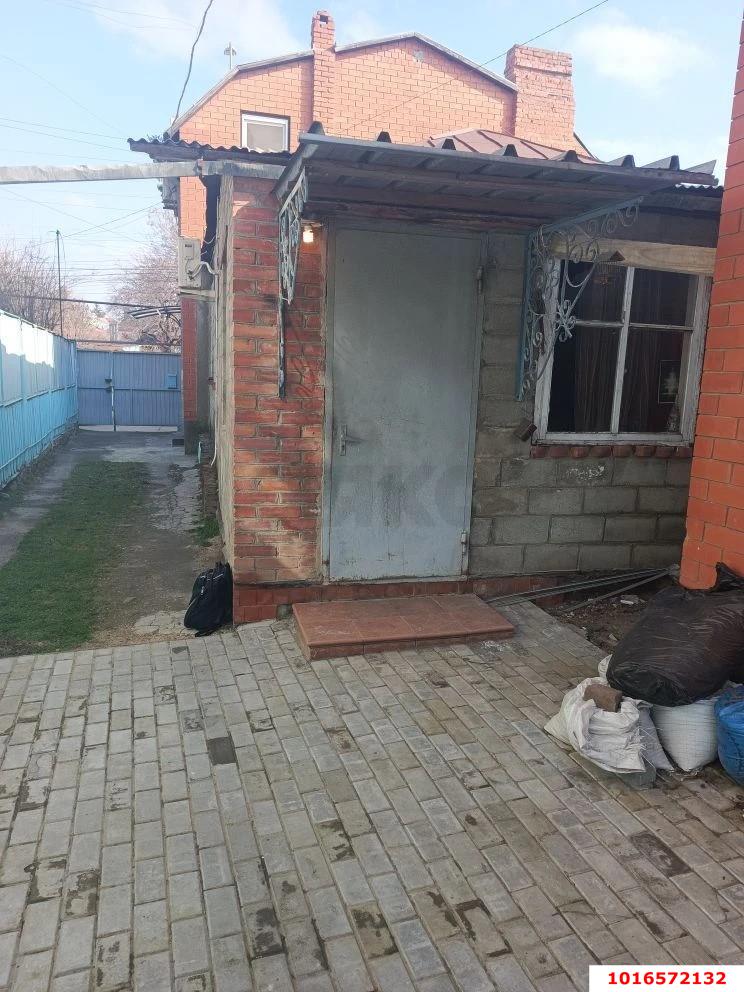 Фото №1: Дом 57&nbsp;м² + 1.2&nbsp;сот., 1&nbsp;эт. - Краснодар, Западный внутригородской округ, мкр. Центральный, ул. имени Максима Горького, 20/1