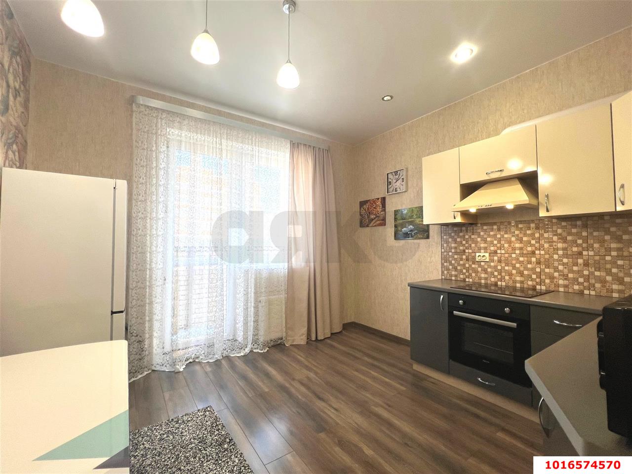 Фото №5: 1-комнатная квартира 45&nbsp;м², 12/18&nbsp;эт. - Краснодар, Прикубанский внутригородской округ, Фестивальный, ЖК Екатеринодар, мкр. Солнечный, ул. Памяти Чернобыльцев, 1
