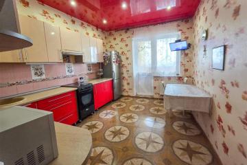Фото №1: 1-комнатная квартира 44 м², 2/16 эт. - Краснодар, мкр. Юбилейный, ул. 70-летия Октября, 1/1