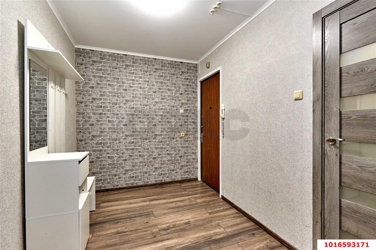 Фото №12: 2-комнатная квартира 65&nbsp;м², 11/14&nbsp;эт. - Краснодар, Прикубанский внутригородской округ, мкр. Микрохирургии глаза, ул. Красных Партизан, 4/4