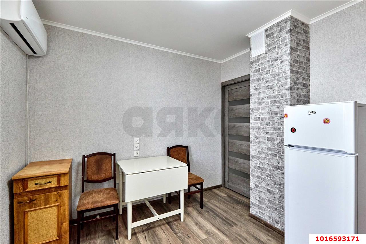 Фото №7: 2-комнатная квартира 65&nbsp;м², 11/14&nbsp;эт. - Краснодар, Прикубанский внутригородской округ, мкр. Микрохирургии глаза, ул. Красных Партизан, 4/4