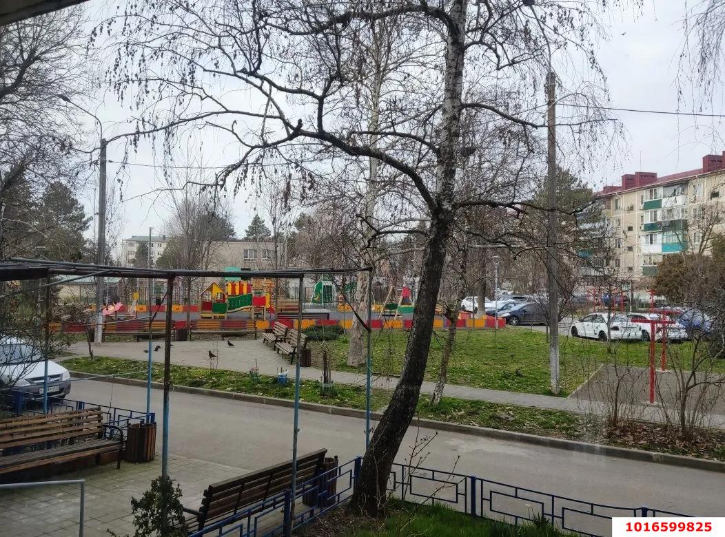 Фото №2: 3-комнатная квартира 60&nbsp;м², 1/5&nbsp;эт. - Лорис, мкр. Карасунский внутригородской округ, ул. Рязанская, 36