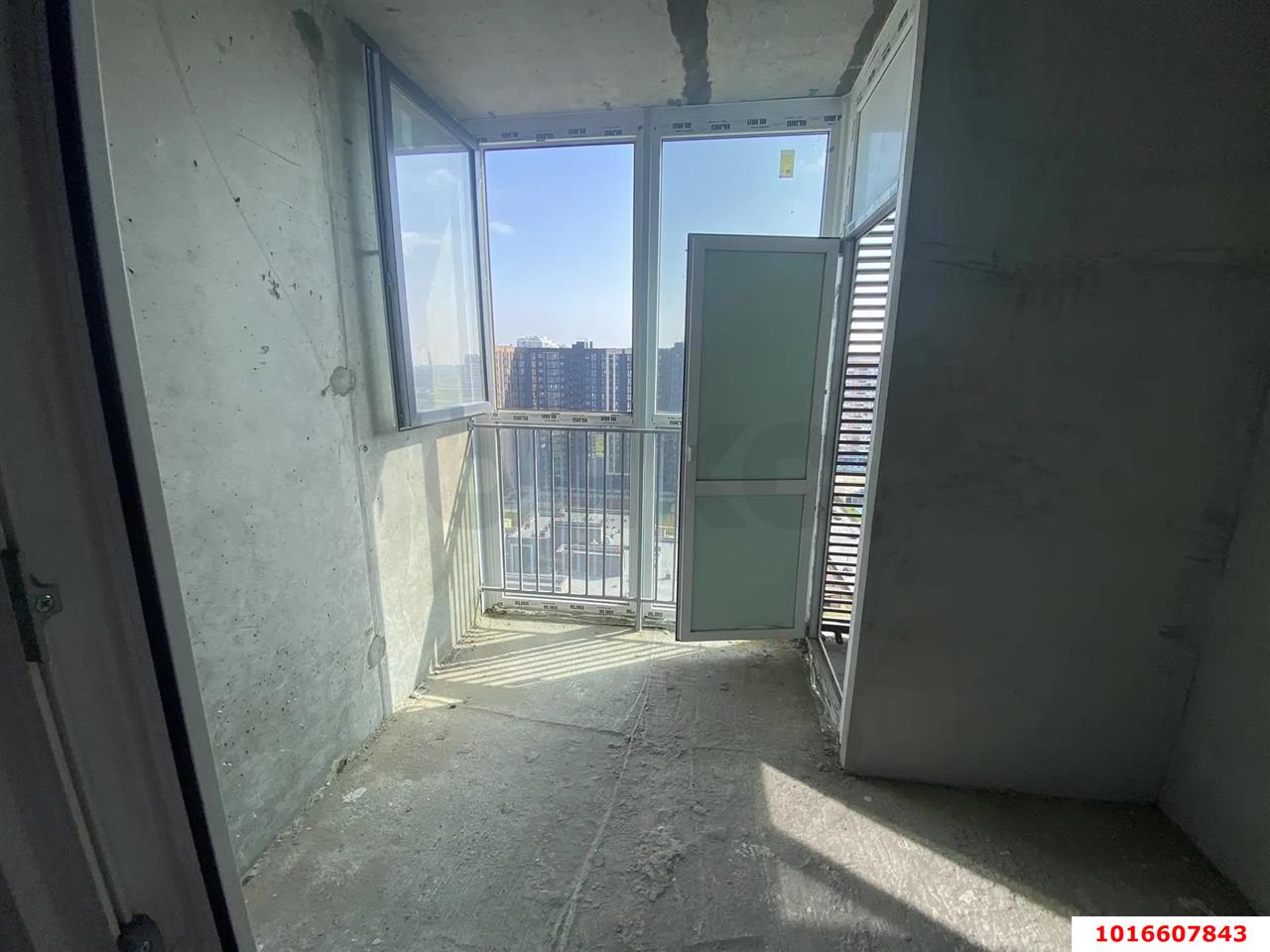 Фото №4: Студия 22&nbsp;м², 17/18&nbsp;эт. - Краснодар, Прикубанский внутригородской округ, мкр. Образцово, ул. Адмирала Макарова, 5к1