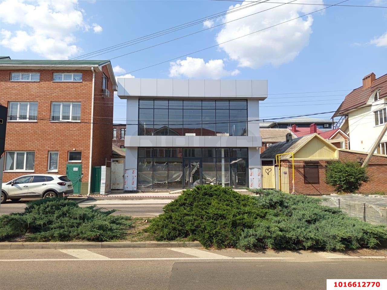 Фото №3: Отдельное здание 480&nbsp;м², 1/2&nbsp;эт. - Краснодар, Центральный внутригородской округ, мкр. Центральный, ул. Новокузнечная, 45