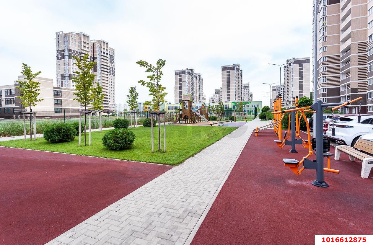 Фото №13: 3-комнатная квартира 82&nbsp;м², 8/21&nbsp;эт. - Краснодар, Прикубанский внутригородской округ, мкр. ЖК Красная Площадь, ул. Конгрессная, 19/3