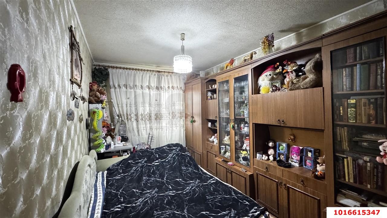 Фото №1: 2-комнатная квартира 56&nbsp;м², 6/9&nbsp;эт. - Краснодар, Прикубанский внутригородской округ, мкр. Табачная Фабрика, ул. имени Жлобы, 1/1