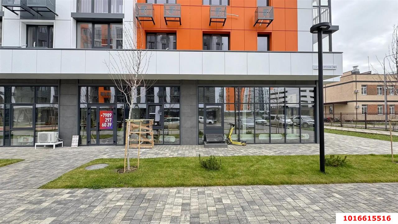 Фото №2: Торговое помещение 47&nbsp;м², 1/9&nbsp;эт. - Краснодар, Прикубанский внутригородской округ, мкр. жилой комплекс Зелёная Территория, ул. имени Генерала Брусилова, 5лит1.3