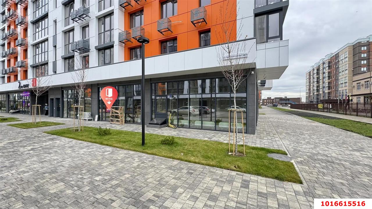 Фото №5: Торговое помещение 47&nbsp;м², 1/9&nbsp;эт. - Краснодар, Прикубанский внутригородской округ, мкр. жилой комплекс Зелёная Территория, ул. имени Генерала Брусилова, 5лит1.3