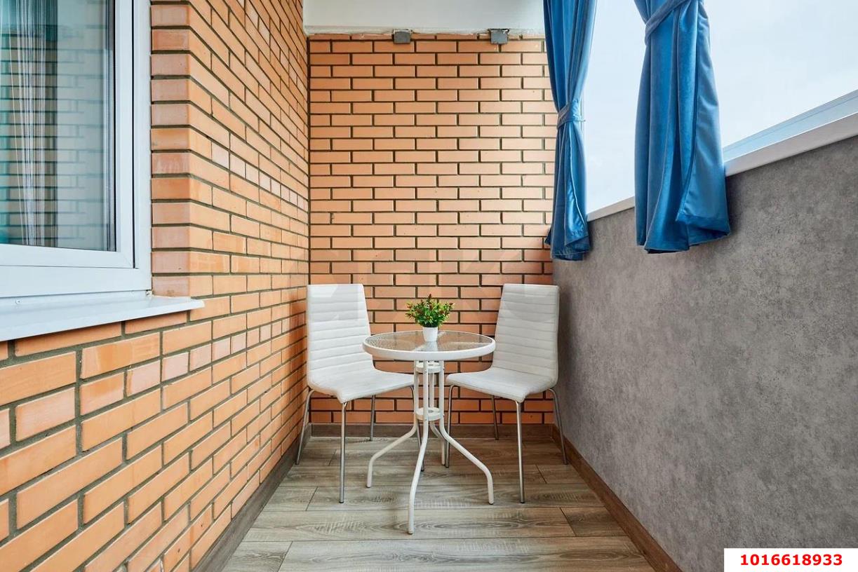 Фото №3: 1-комнатная квартира 45&nbsp;м², 10/24&nbsp;эт. - Краснодар, Центральный внутригородской округ, Черёмушки, мкр. ЖК Солнечный Остров, ул. Ставропольская, 336/6