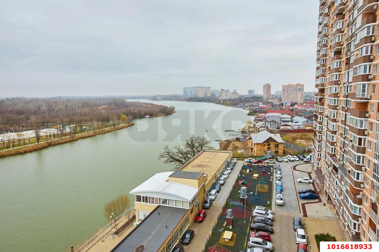 Фото №9: 1-комнатная квартира 45&nbsp;м², 10/24&nbsp;эт. - Краснодар, Центральный внутригородской округ, Черёмушки, мкр. ЖК Солнечный Остров, ул. Ставропольская, 336/6