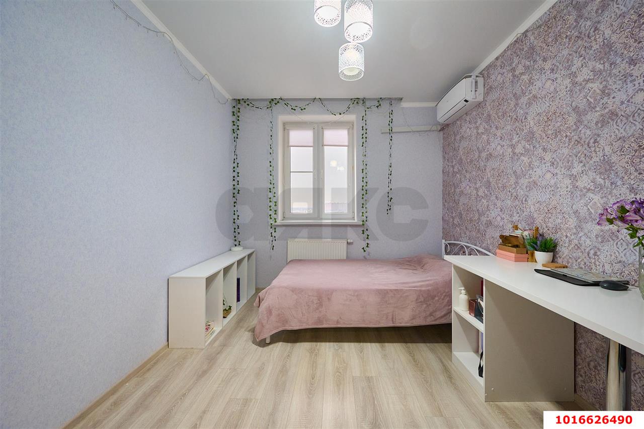 Фото №5: 3-комнатная квартира 75&nbsp;м², 8/13&nbsp;эт. - Краснодар, Прикубанский внутригородской округ, Славянский, мкр. Светлоград, ул. Красных Партизан, 1/4к1
