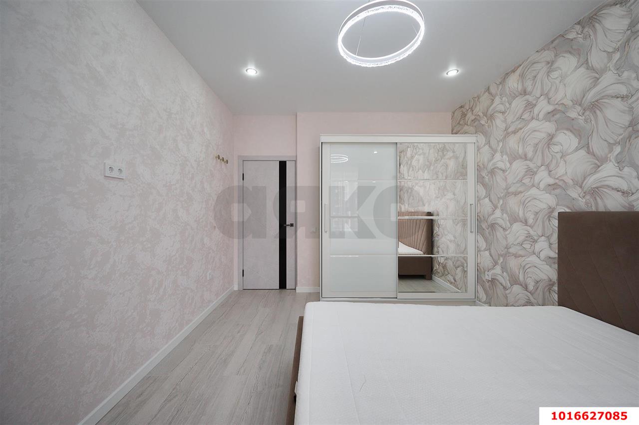 Фото №5: 2-комнатная квартира 80&nbsp;м², 13/22&nbsp;эт. - Краснодар, Прикубанский внутригородской округ, мкр. Достояние, ул. Григория Булгакова, 16