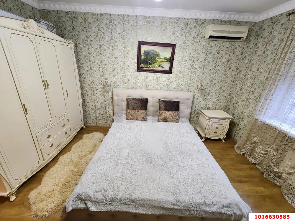 Фото №5: 4-комнатная квартира 83&nbsp;м², 2/4&nbsp;эт. - Краснодар, Центральный внутригородской округ, мкр. Центральный, ул. Митрофана Седина, 2