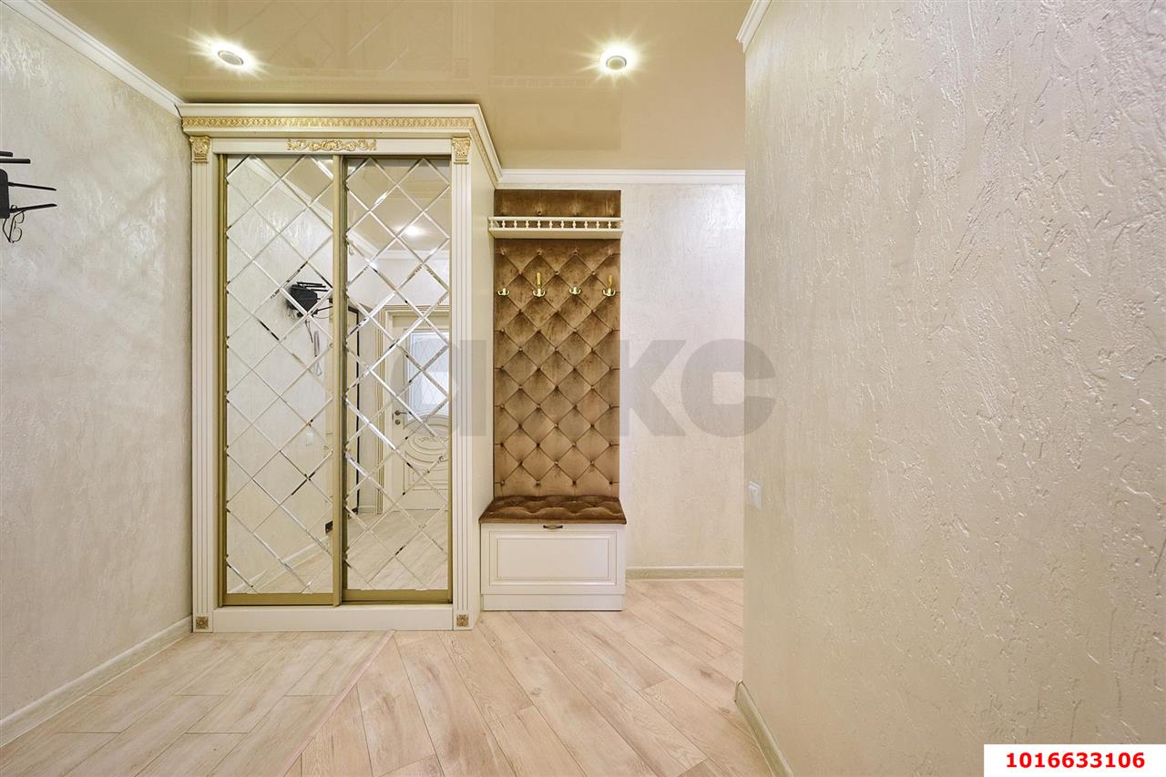 Фото №12: 4-комнатная квартира 120&nbsp;м², 2/10&nbsp;эт. - Краснодар, Прикубанский внутригородской округ, мкр. Восточно-Кругликовский, ул. Героя А.А. Аверкиева, 1