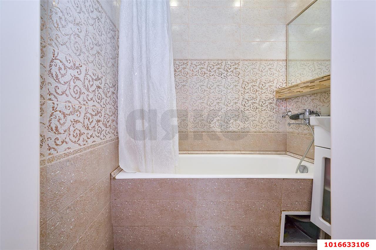 Фото №13: 4-комнатная квартира 120&nbsp;м², 2/10&nbsp;эт. - Краснодар, Прикубанский внутригородской округ, мкр. Восточно-Кругликовский, ул. Героя А.А. Аверкиева, 1