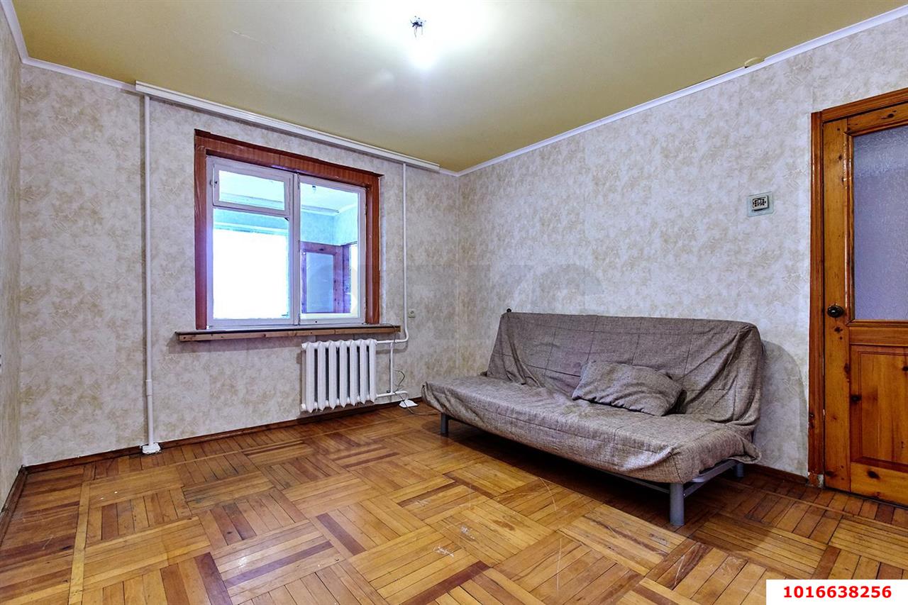 Фото №8: 3-комнатная квартира 60&nbsp;м², 2/9&nbsp;эт. - Краснодар, Прикубанский внутригородской округ, мкр. Фестивальный, ул. Гагарина, 132