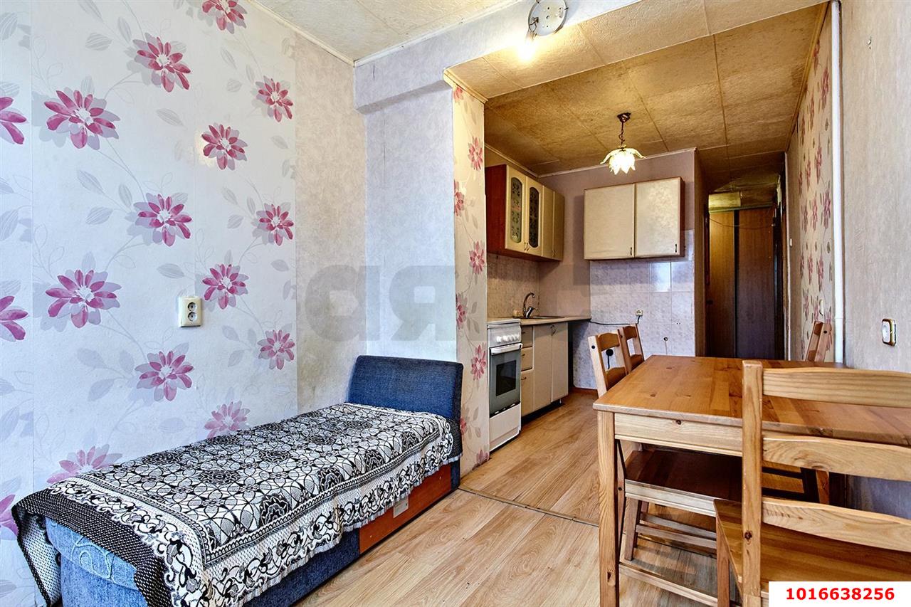 Фото №4: 3-комнатная квартира 60&nbsp;м², 2/9&nbsp;эт. - Краснодар, Прикубанский внутригородской округ, мкр. Фестивальный, ул. Гагарина, 132