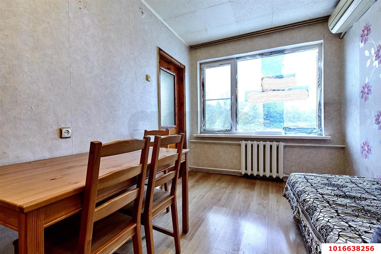 Фото №2: 3-комнатная квартира 60&nbsp;м², 2/9&nbsp;эт. - Краснодар, Прикубанский внутригородской округ, мкр. Фестивальный, ул. Гагарина, 132
