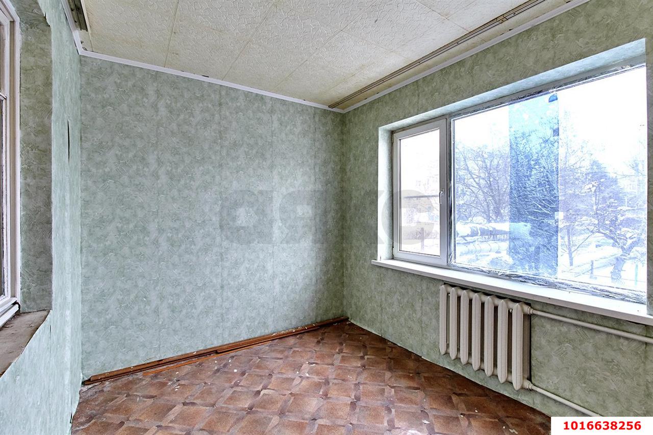 Фото №9: 3-комнатная квартира 60&nbsp;м², 2/9&nbsp;эт. - Краснодар, Прикубанский внутригородской округ, мкр. Фестивальный, ул. Гагарина, 132