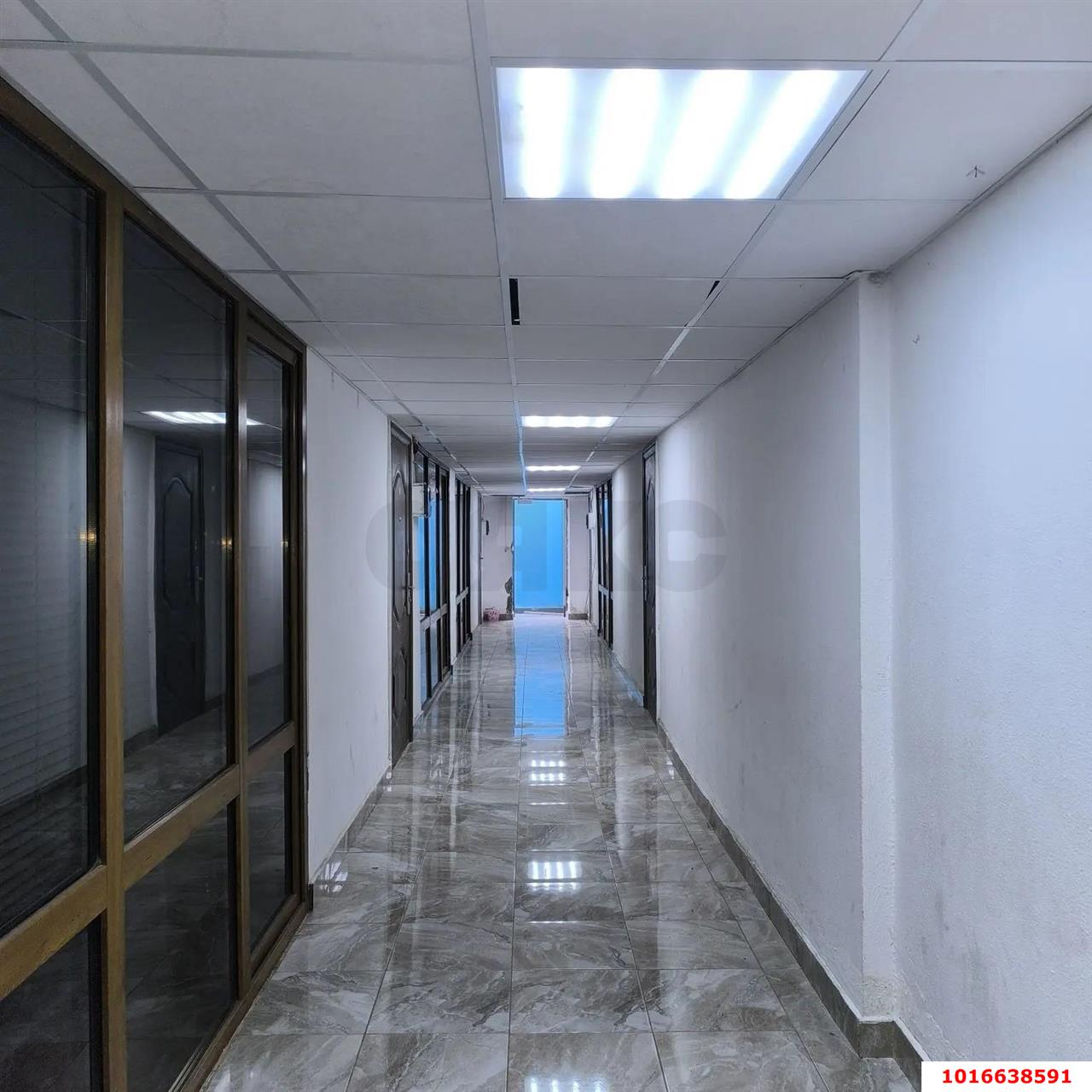Фото №5: Торговое помещение 50&nbsp;м², -1/16&nbsp;эт. - Краснодар, Прикубанский внутригородской округ, имени Петра Метальникова, мкр. ЖК Три Кита, ул. Московская, 131к3
