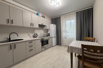 Фото №1: 1-комнатная квартира 35 м², 1/16 эт. - Краснодар, мкр. жилой комплекс Квартал № 6, ул. имени Героя Советского Союза Дмитрия Мирошниченко, 43