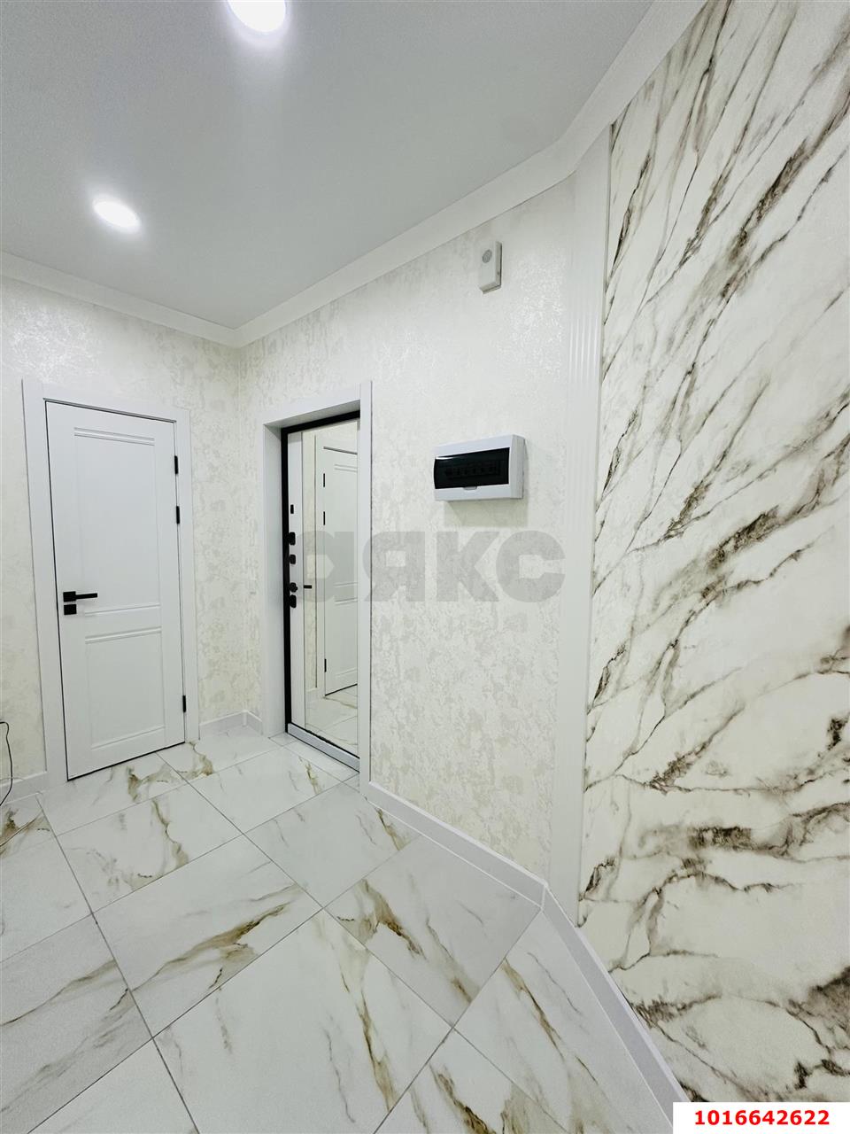 Фото №6: 3-комнатная квартира 85&nbsp;м², 4/22&nbsp;эт. - Краснодар, Прикубанский внутригородской округ, мкр. жилой комплекс Свобода, ул. Домбайская, 55к4