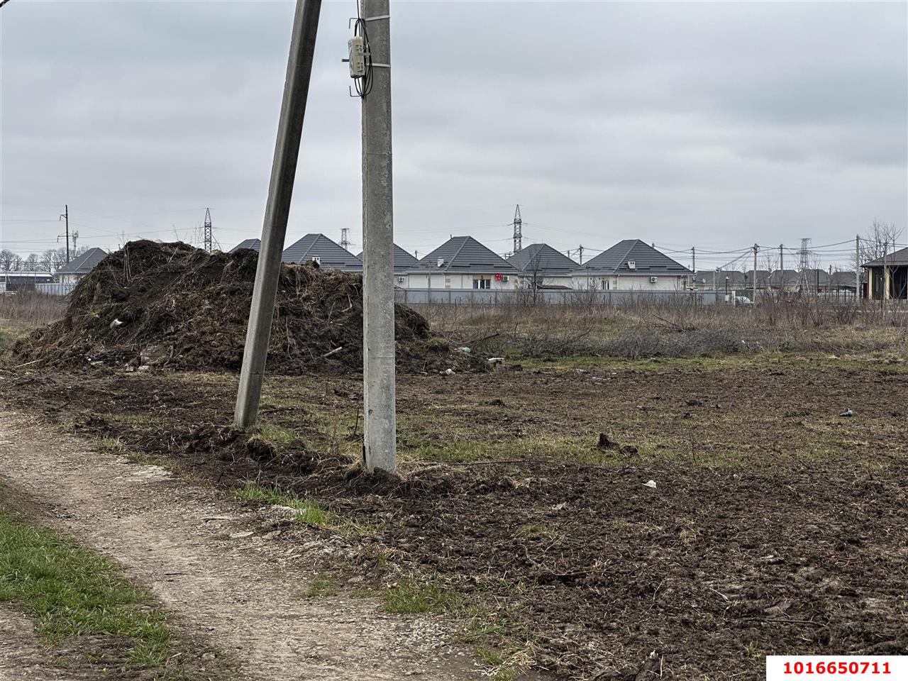 Фото №5: Земельный участок под ИЖС 10.5&nbsp;сот. - Индустриальный, мкр. Прикубанский внутригородской округ, ул. Гандбольная